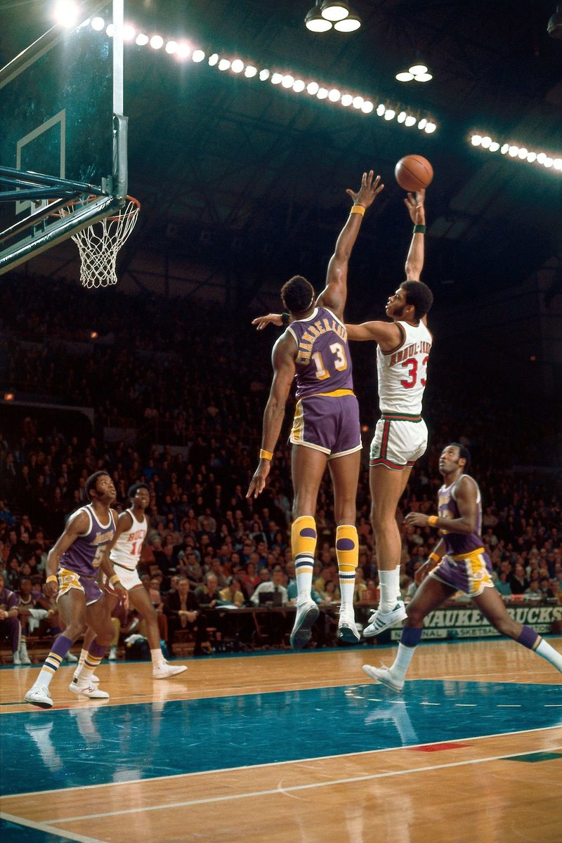 1972 DPOY: Wilt (2)Close race.Wilt led in DWS (7.9), with MVP Kareem close (7.1). (Wilt fewer MP, too.) C Tom Boerwinkle of Bulls had highest DWS/48 (.159).Wilt's Lakers & Kareem's Bucks tied in DRtg (92.6). NBA average was 97.9.Lakers: Best record, beat Bucks, won champ.