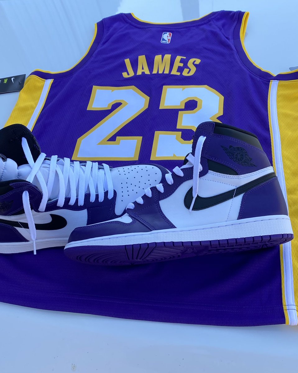 beekay_5's tweet photo. September 1st 2018 Nike LeBron James STATEMENT Edition Lakers Jersey and all purple Jordan 1’s for today’s NBA Finals Game 1. On ice for 2 years, time to pop the tags. 🏆 #LetsGoLebron 😤 https://t.co/W961cpGTBk