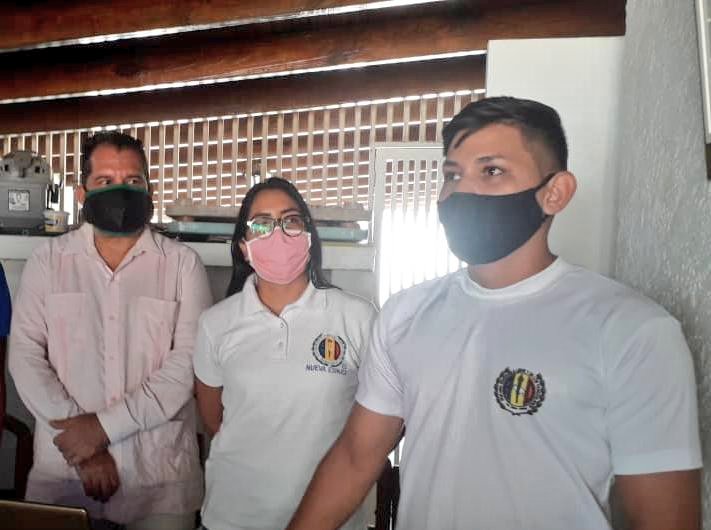 VictorVelasqzAD's tweet photo. #29Sept| ¡DE FRENTE Y DANDO LA CARA!

Juramentada nueva Dirección Juvenil Acciondemocratista en el Municipio P. De Macanao!

Desde la @jadnuevaesparta seguimos fortaleciendo nuestras estructuras partidistas para seguir de frente en la batalla contra la tiranía. #ADelanteJuventud https://t.co/a20jlSPgUO