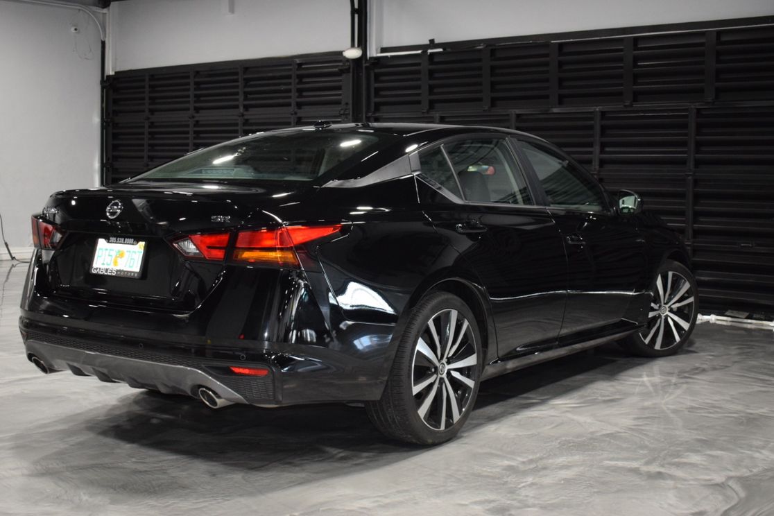 GablesMotors's tweet photo. 2020 NISSAN ALTIMA
4-Cylinder
2.5 Liter
FWD
Natalie just wants to have a good time...😇 https://t.co/G6k9O3WmCU