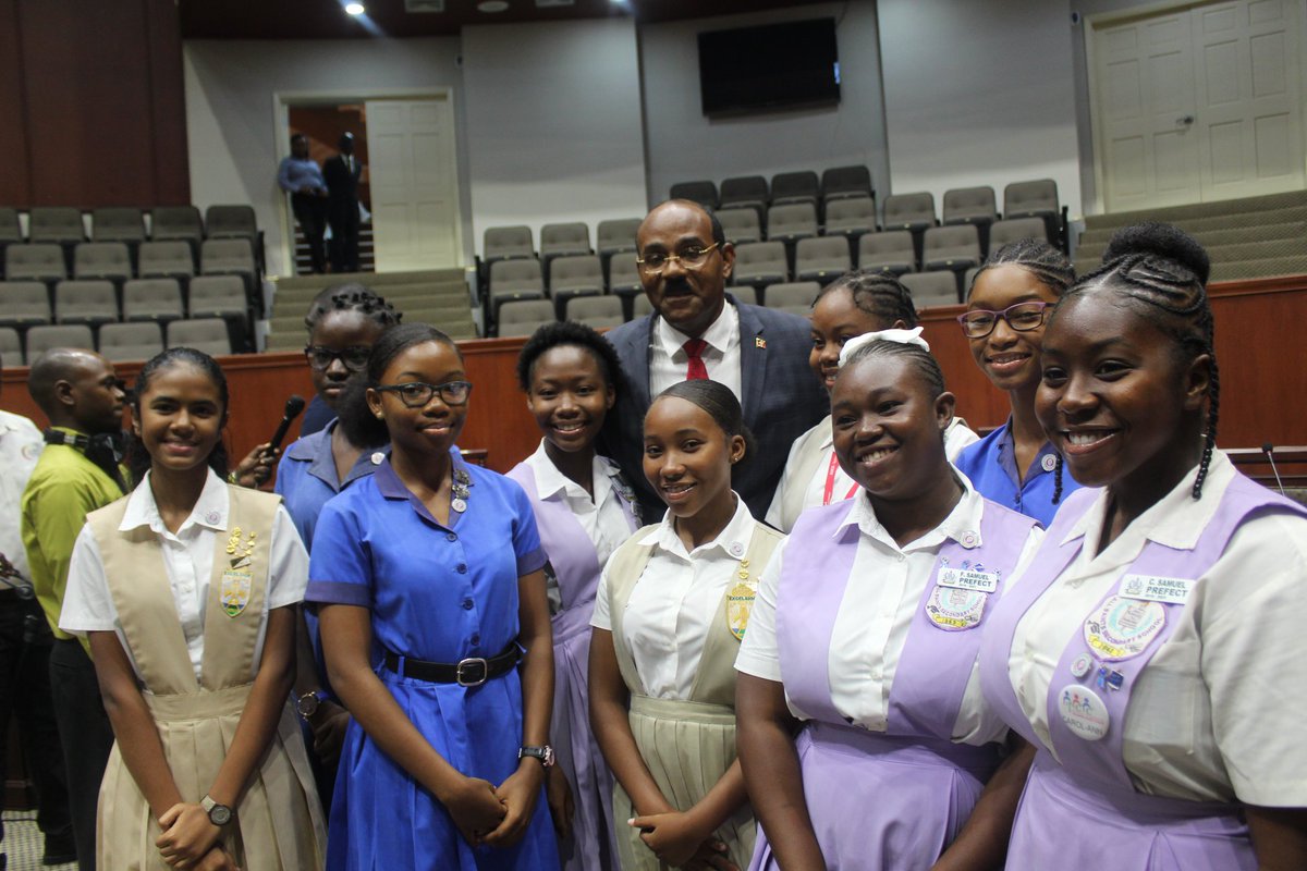 AntiguaOpm's tweet photo. Happy Caribbean Youth day! Our young people continue to be the fabric of our resilient society. We must all continue to increase the active participation and partnership with our young people. " Vision 2020. Caribbean Youth, crafting one vision."
#caribbeanyouthday #CRYC https://t.co/FYuXJW0qL3
