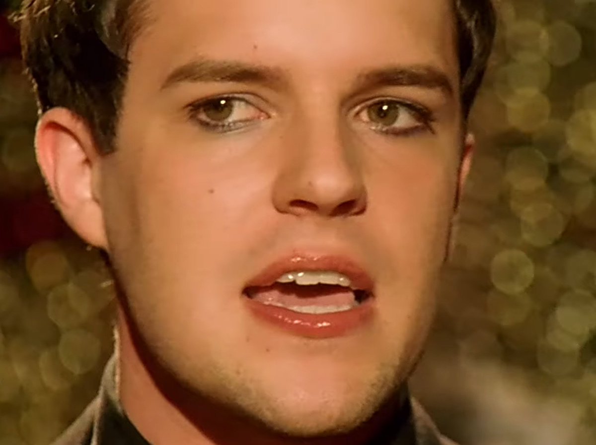 Killers mr brightside 2003 hd. Mr brightside. The killers mr brightside. Killers mr brightside 2003. Brightside альбом.