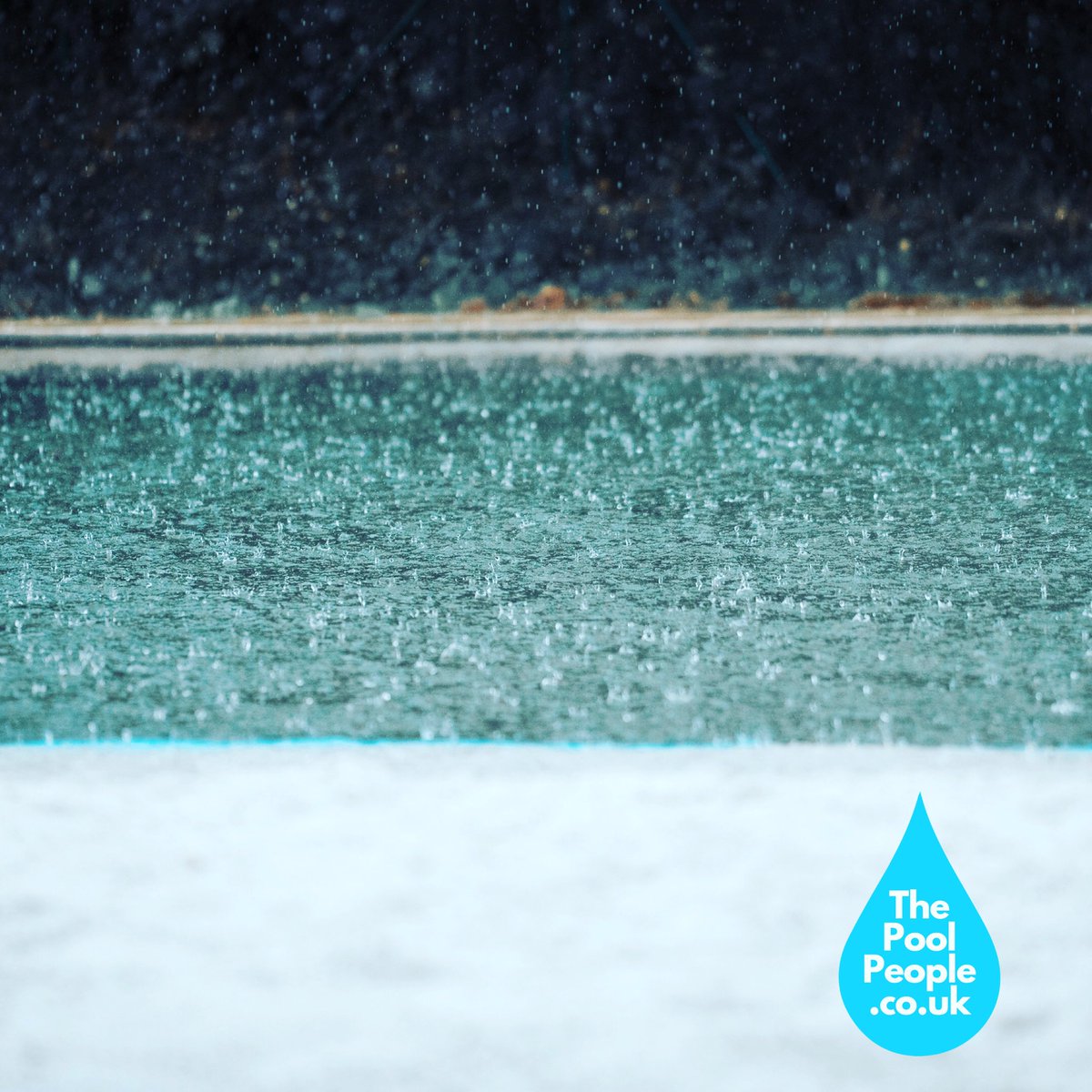 It’s that time of year again 😢 if you need our assistance with your winter plans visit 
thepoolpeople.co.uk #winteriscoming❄️ #winterise #swimming pool #callthepoolpeople #getready #rain