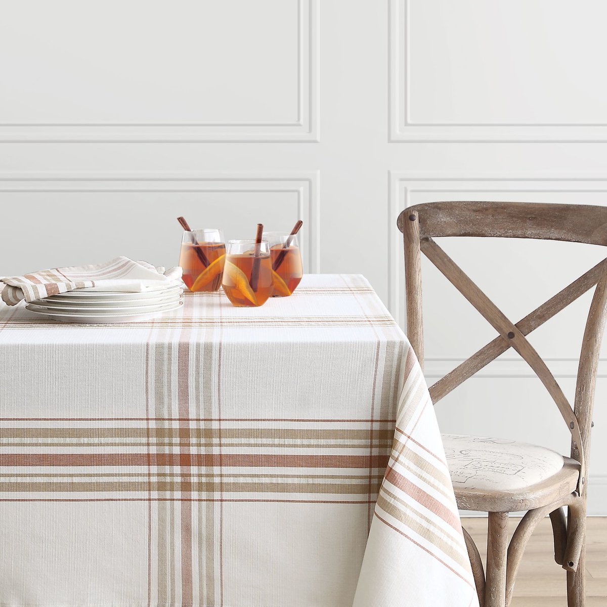 230 Fifth Avenue tweet media