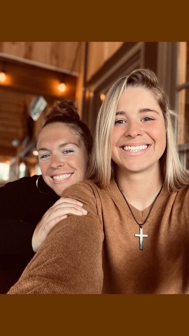 devin_lanham14's tweet photo. My sunshine always ❤️ https://t.co/8JkxZMp3ja