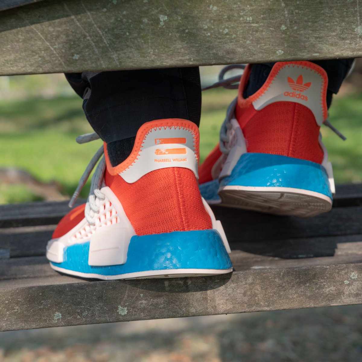 hu nmd extra eye orange