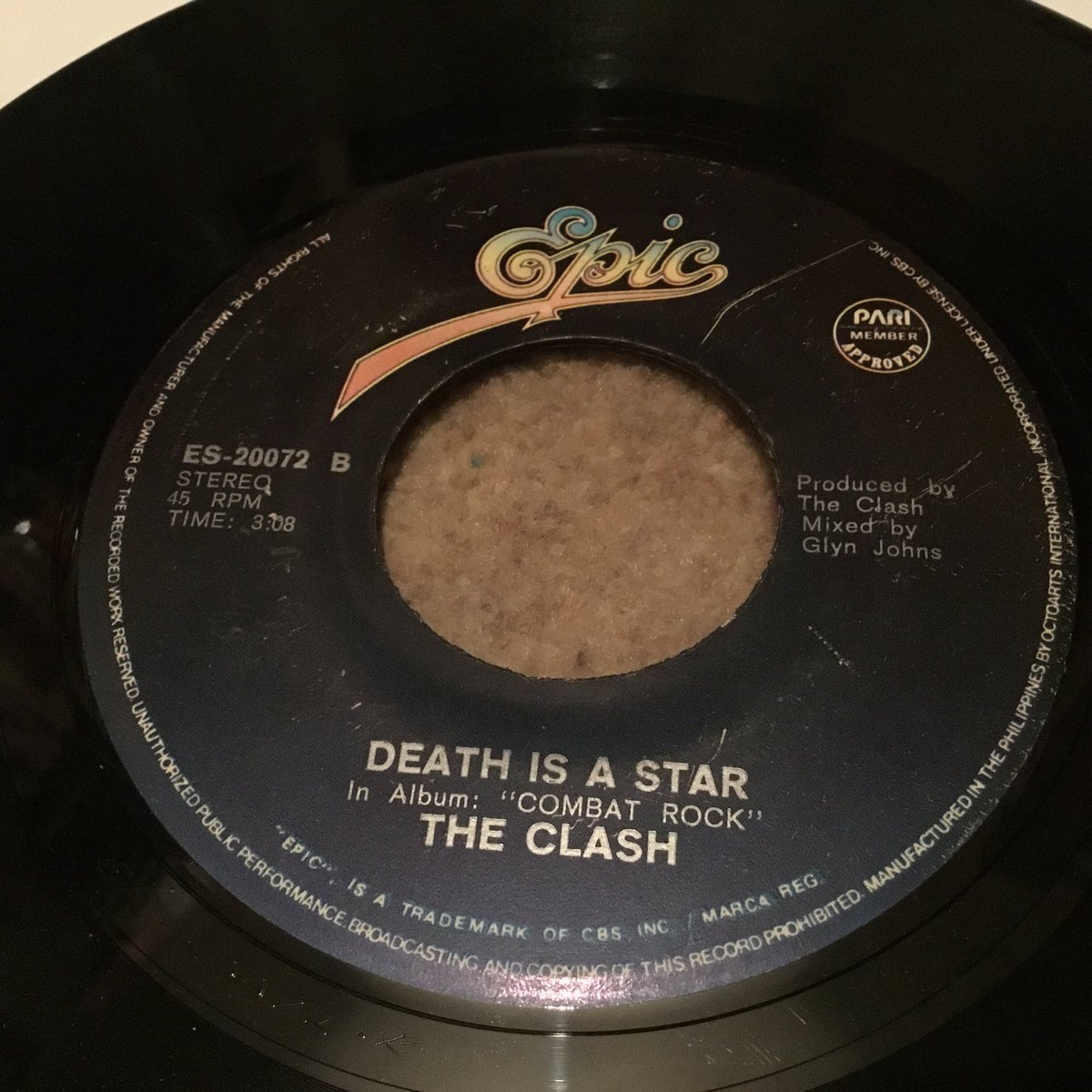 AdeyRead's tweet photo. Released on the 30th September 1985 - 35 years ago. #theclash ‘ This Is England’ was the first and only release of the forthcoming album ‘Cut The Crap’. Peaking at No.24 in the uk charts. #punk #joestrummer #paulsimonon #nicksheppard https://t.co/id6n9PbN8i