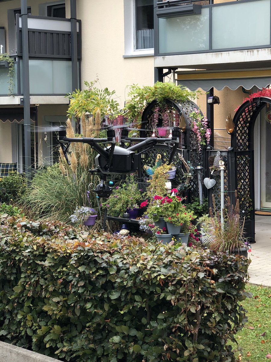 gutedrohne's tweet photo. Heute wieder einmal in #Salzgitter mit unserem Partner @ausdruckslos. Wie immer super Zusammenarbeit und tolle Videos mit unserer Profildrohne @DJIGlobal #inspire2 gemacht. Bin gespannt auf die Endergebnisse. https://t.co/YZEqVBXUUr