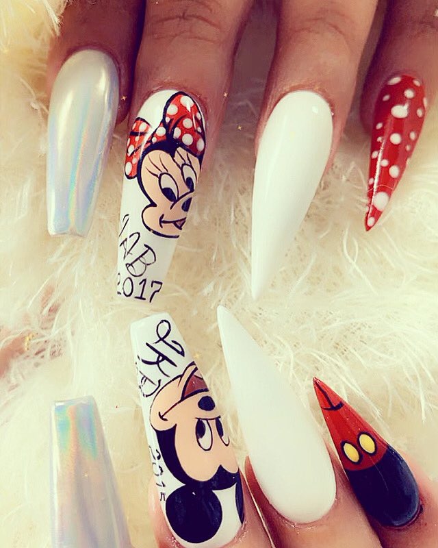 OfficialLIZ___'s tweet photo. My Nail Tech ALWAYS Gets Me Right ! Disney Nails For My Babies First Trip Coming Up !! #DisneyNails https://t.co/NAbD9417B9