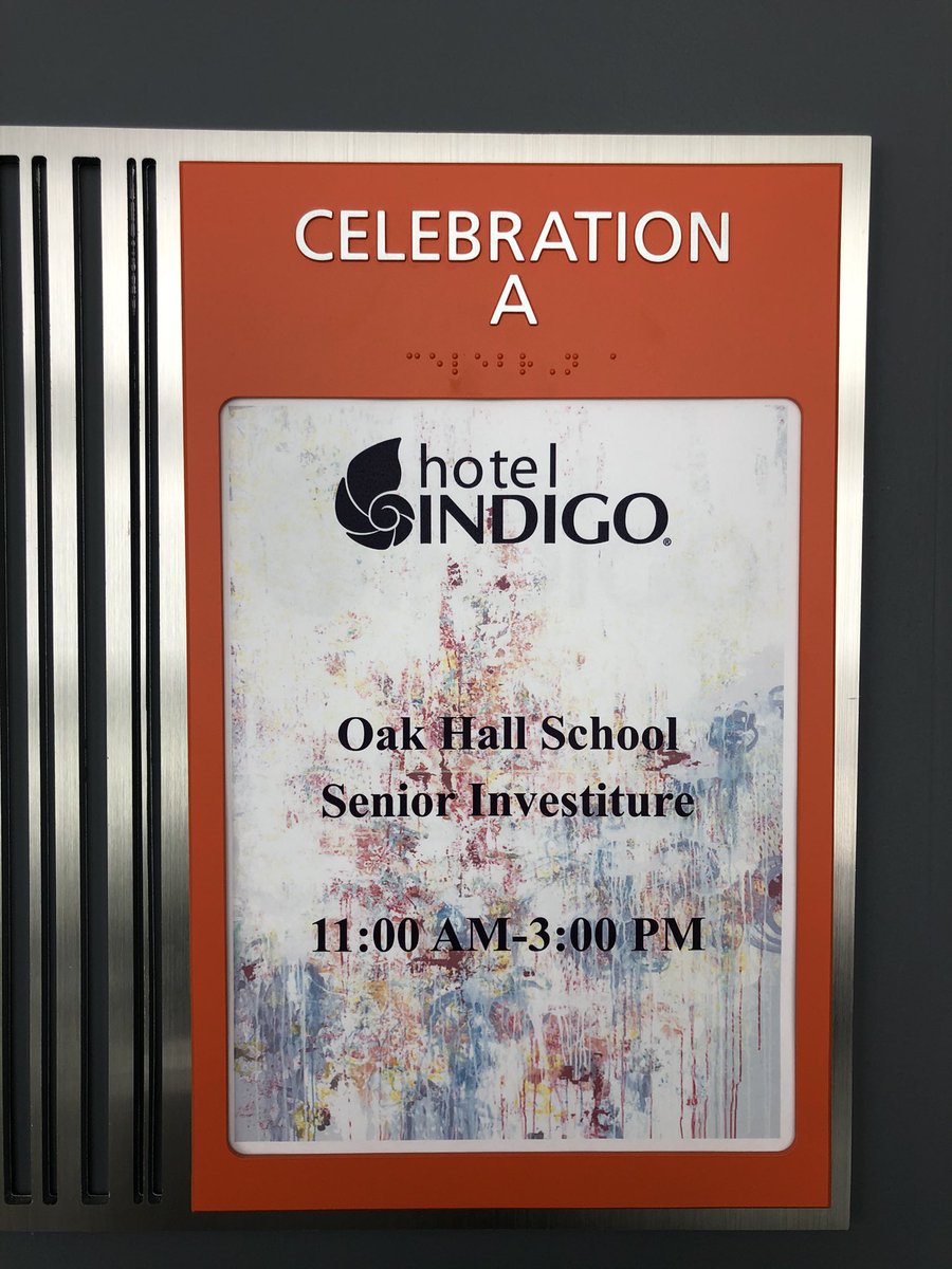 OakHallSchool's tweet photo. Round of applause for our amazing alumni speakers: Dr. Alexandra Issa Roach, MD (2004), Tim Roark (2006), and I-Shien Shiao (2001). They presented valuable info to our #ClassOf2021 at Senior Investiture. We ❤️ when our 🦅 come back! #OnceAnEagleAlwaysAnEagle #OHSLeadingTheCharge https://t.co/fnMAJL1bdD