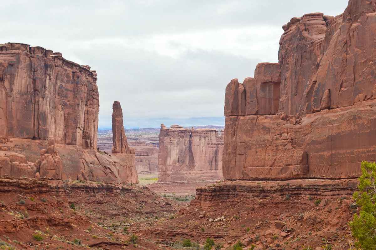 GinaMarieRu's tweet photo. .@MichelobULTRA am I going to be your #PureGoldCEO or what? Here are just a few of my many National Park photos! I'm bored. Send me on this adventure, please. https://t.co/4IdjlLtVoH
