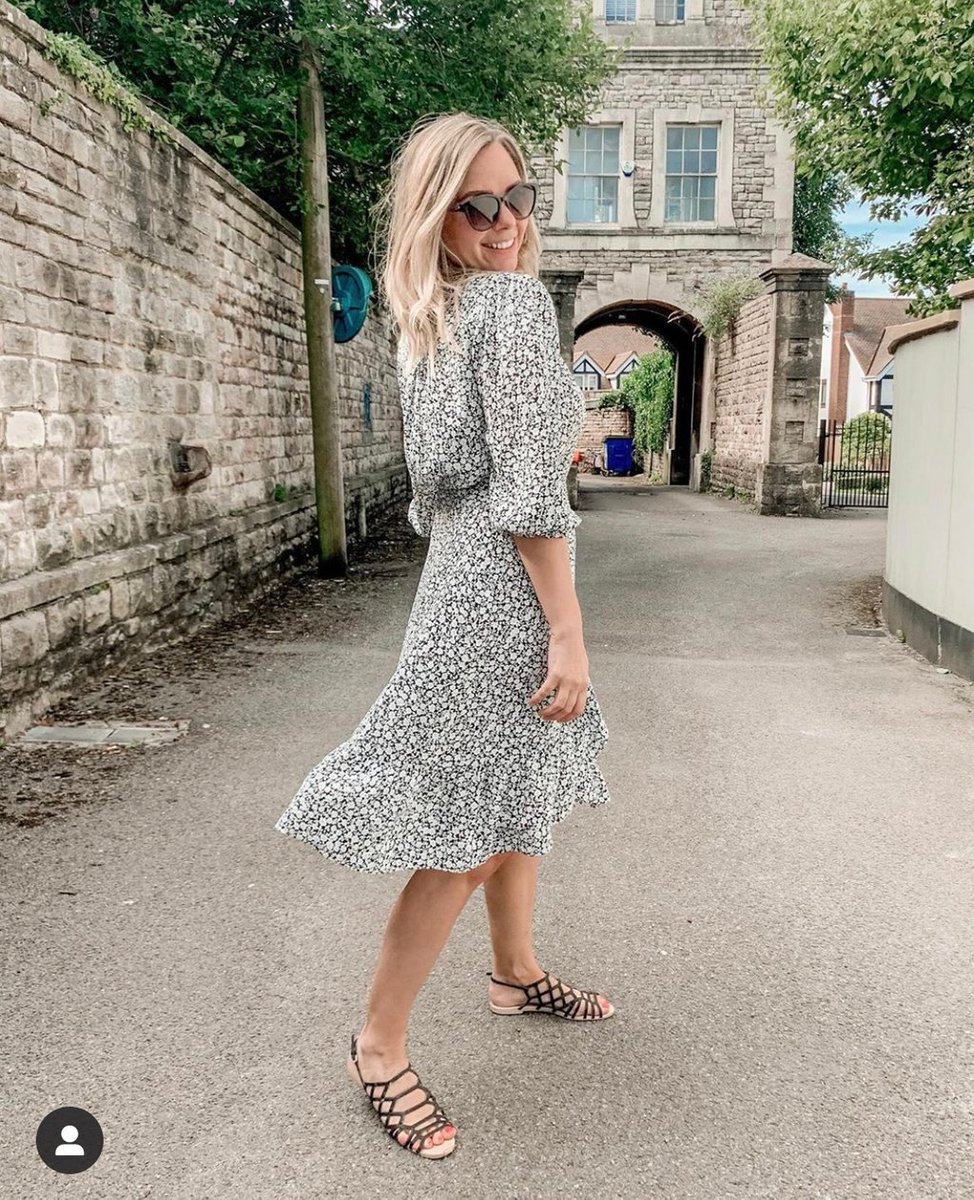 Invest in a colour that never dates this season! The Pippa dress in black &amp; white looks effortlessly stylish on <a href="/styled_by_lucy/">Lucy Merrett</a> ✨
Shop Now: buff.ly/37ZzY8L
#amandaholdenxfwm #fennwrightmanson #wrapstyledress #ladiesfashion #wednesdaynight