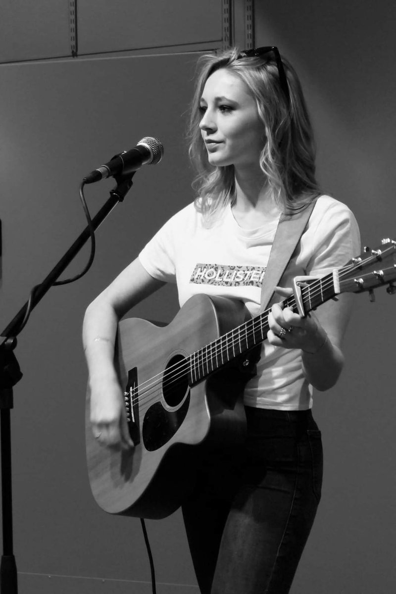 _malcolm_hall's tweet image. It&apos;s #InternationalPodcastDay Here’s a show for you… Episode 31 | Harriet Rose episode of The #UnsignedChat Podcast
open.spotify.com/episode/3pXRzW…

#harrietrosemusician
#smalltownchains