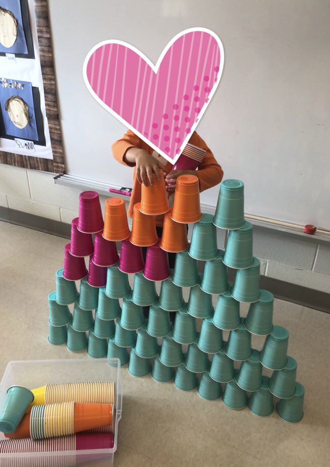 KCookFDK's tweet photo. Working hard on STEAM our building challenge of how tall of a structure can you build! @SCDSBey   @SCDSB_Schools @FldcrestFalcons https://t.co/5IKwIy61kl