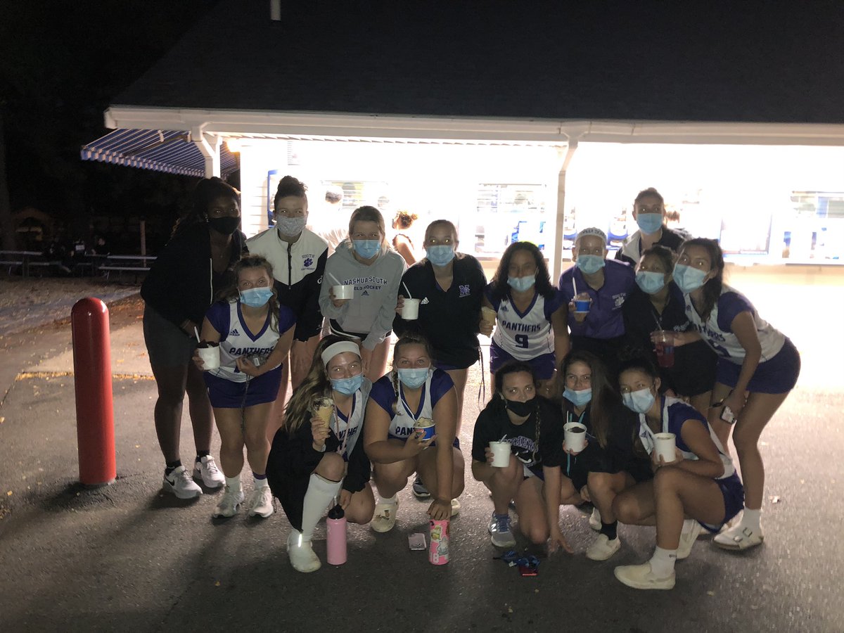 Final score from the South Athletic Complex 

Nashua South 0 Pinkerton 0 OT 

Courtney Tello’s was HUGE in goal with 45 saves ( no , that’s not a misprint)
Great game to both teams 🏑💜
#PurpleReign #thatdeservesicecream