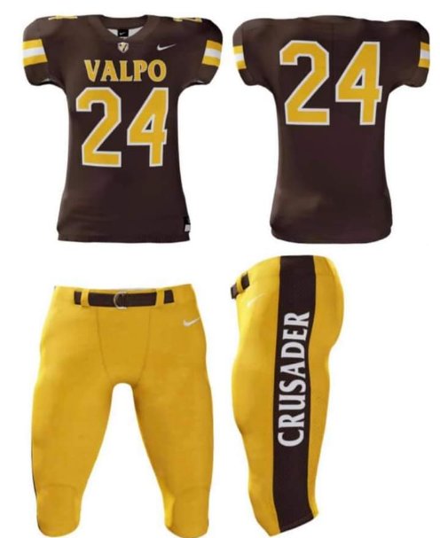 valpo_huddle's tweet image. #vufb