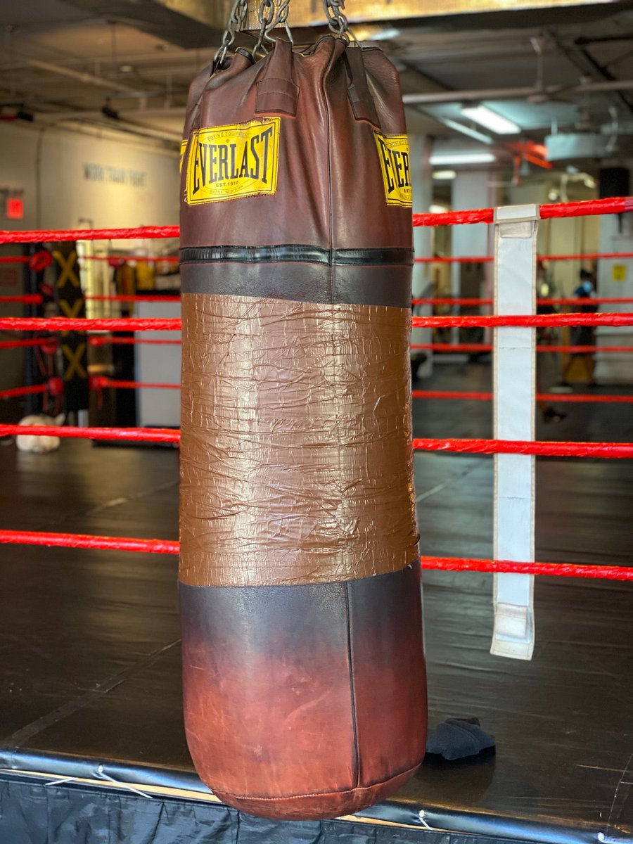 BushidoRalphNYC's tweet image. Time to put some work in with my new client! #BoxingTrainer #NYC #PerennialBoxing 🥊🌪 (at @WorkTrainFight in New York, NY) swarmapp.com/c/gjY3gkJBVpu