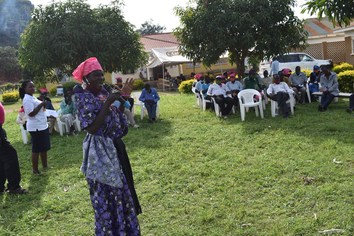 coact1325's tweet photo. Today in #Kaberamaido district, @coact1325 with support from @unwomenuganda & @NorwayMFA held a community Baraza in #Ochero sub county to discuss issues of women, peace a& security. Among the key issues was Sexual violence that has led to increase in teenage pregnancies https://t.co/QjcG0MzwQZ