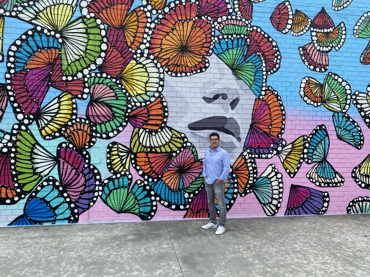 theworksatl's tweet photo. Art is all around us at #TheWorksATL. Check out this bold new mural from @ArtLela. https://t.co/HRlAUuuFNb https://t.co/pbnCF6u5HD