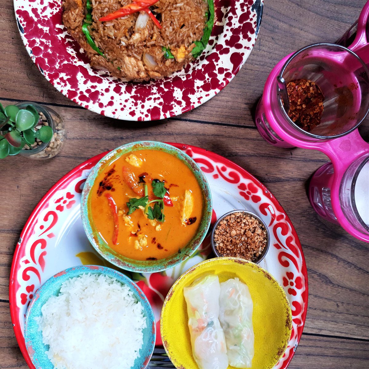 theAlbertDock's tweet photo. 🥢| #RosasThai #Expressmenu is back. Spice up your #lunchtimes with 2 courses for £9.95
📍 Available Monday to Friday at Rosa’s Thai, Unit 7, Britannia Pavillion, Albert Dock, L3 4AD
Visit https://t.co/Hj6YJgBKMA for details
#RoyalAlbertDock #ThaiFood #Lunch #Liverpool https://t.co/0VDC7SzYjW