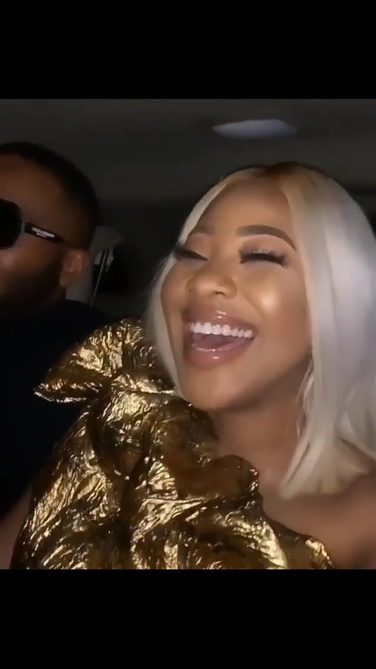 LlettaSaint's tweet photo. @glorious_geee @therealkiddwaya ๐๐๐๐๐๐๐ shippers ooo
We focused on BrandBuilding ...stop photo shopping๐๐๐๐
#KEWFam I love you โค
#ClassyErica
#HelloKidwaya https://t.co/PIJkv49tnk