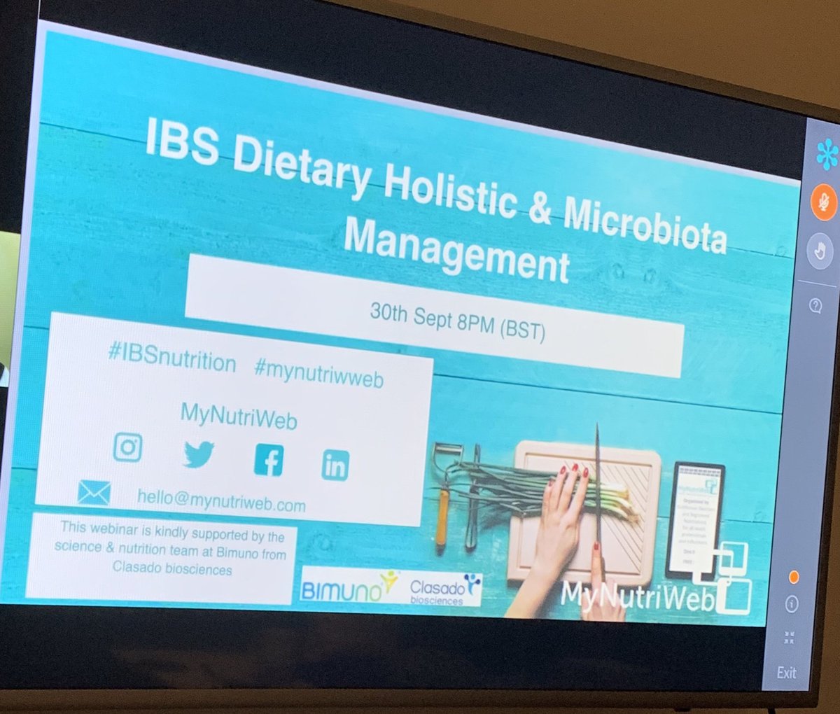 FinnShauna1's tweet photo. Excellent webinar this evening very informative @MyNutriWeb @realfood_doctor thank you 😀📚 Loads of great tips learnt for the management of IBS  #RD2B https://t.co/u0vL7WUYPn