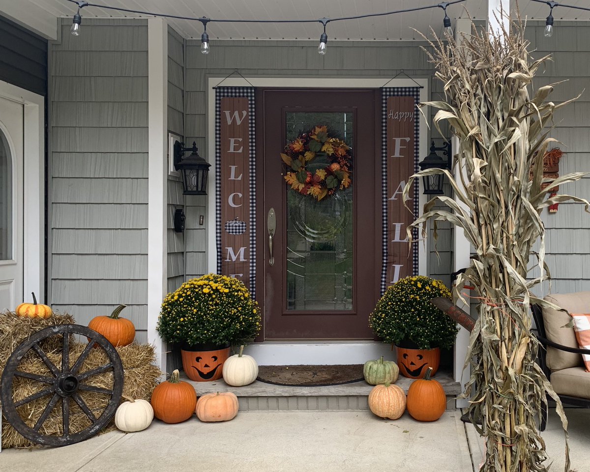 TᕼᗩᑎK YOᑌ Center School Association (CSA)!! We 🧡 our Mumpkins!!!  🎃 #luckytobeacyclone ☘️🌪💚