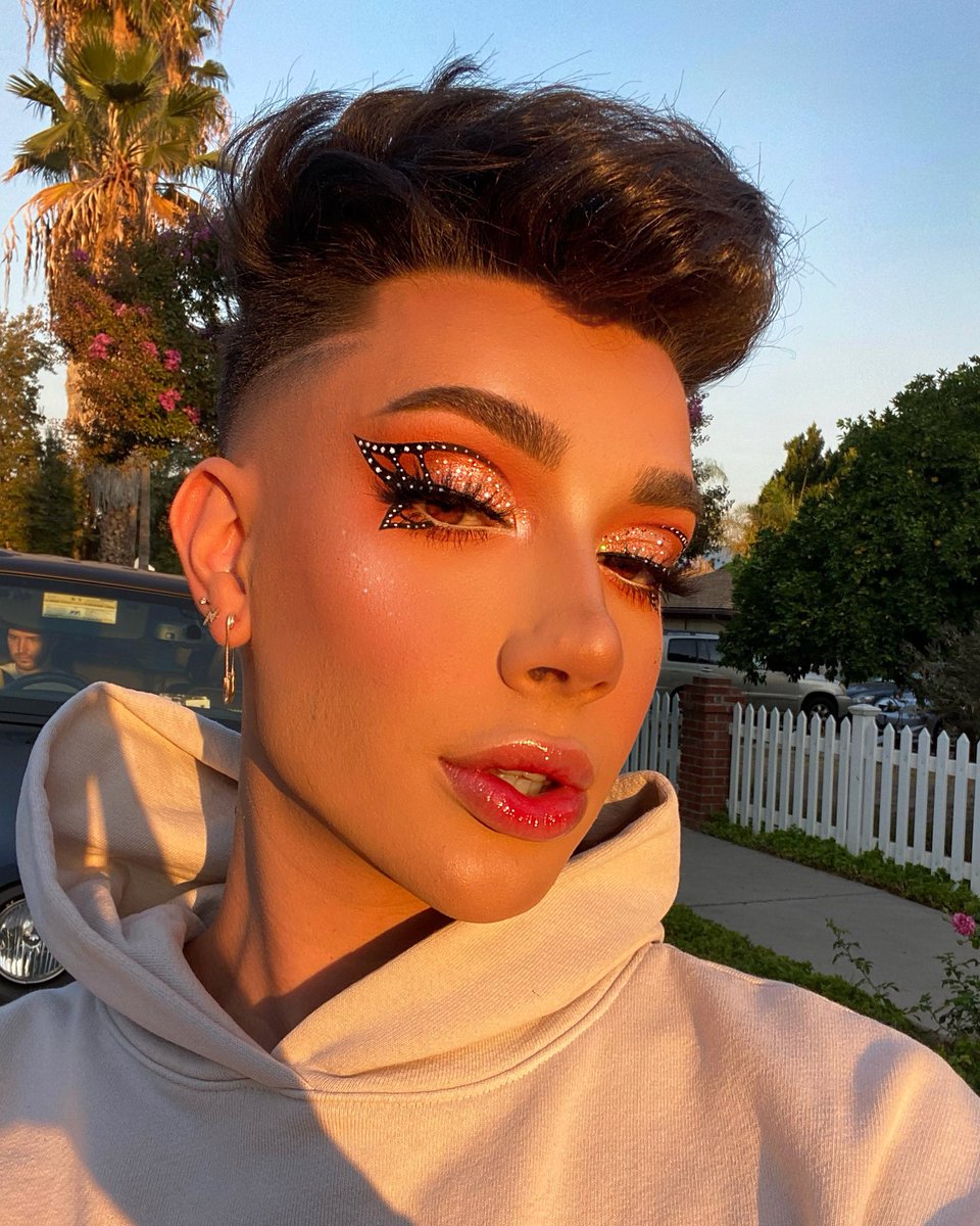 jamescharles's tweet photo. did you see yesterday’s new video? 🧡 https://t.co/LMsQ9smU68 https://t.co/8Ny0441Luf