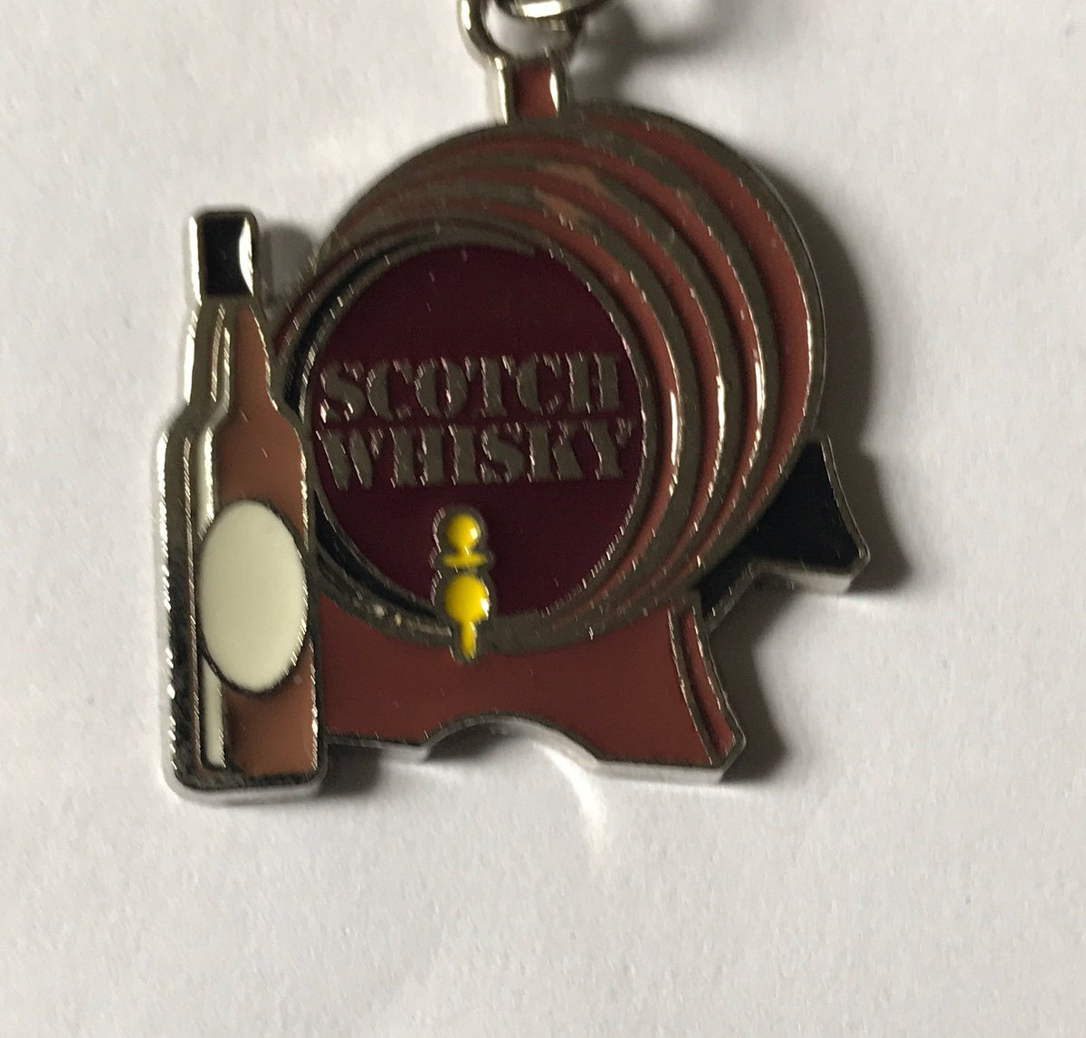 marktimmins's tweet photo. @ScotlandHour #Scotlandhour #AsSeen on my #Keyring #ScotchWhisky #Cheers https://t.co/L2cP7KFEFM