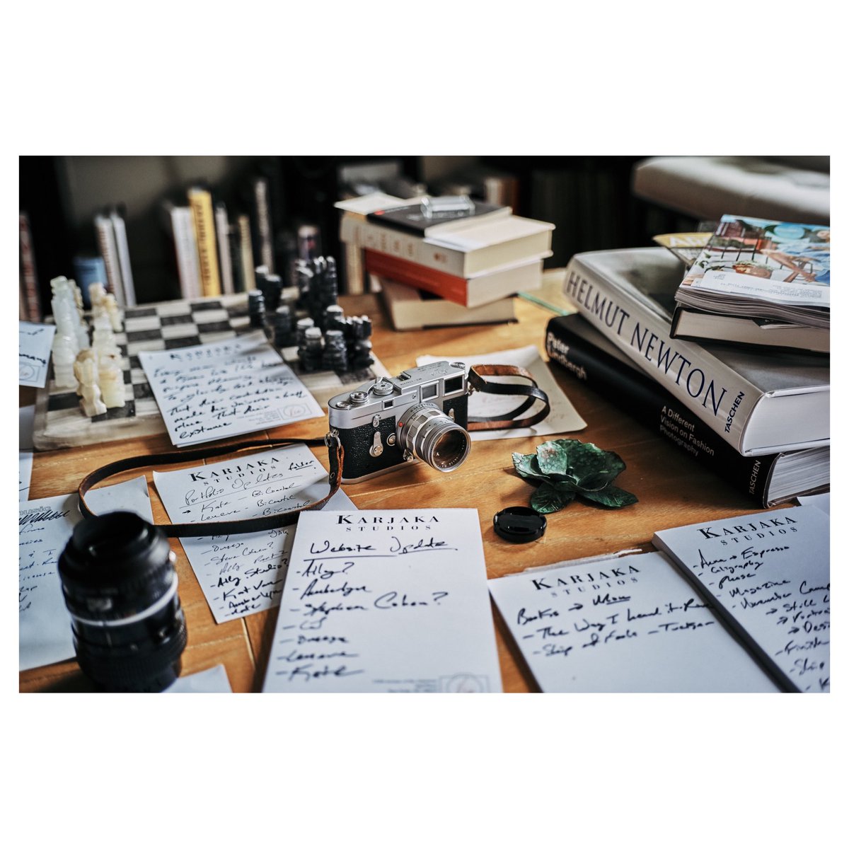AleksKarjaka's tweet photo. Current Setup.
...
#currentsetup #homeoffice #leica #leicam3 #m3 #leicam10p #summilux #summilux50 #summilux50mm #35mm #35mmphotography #rangefinder #shootfilm #filmphotography #filmisnotdead #filmcommunity #karjakastudios https://t.co/a5ldCtgomw