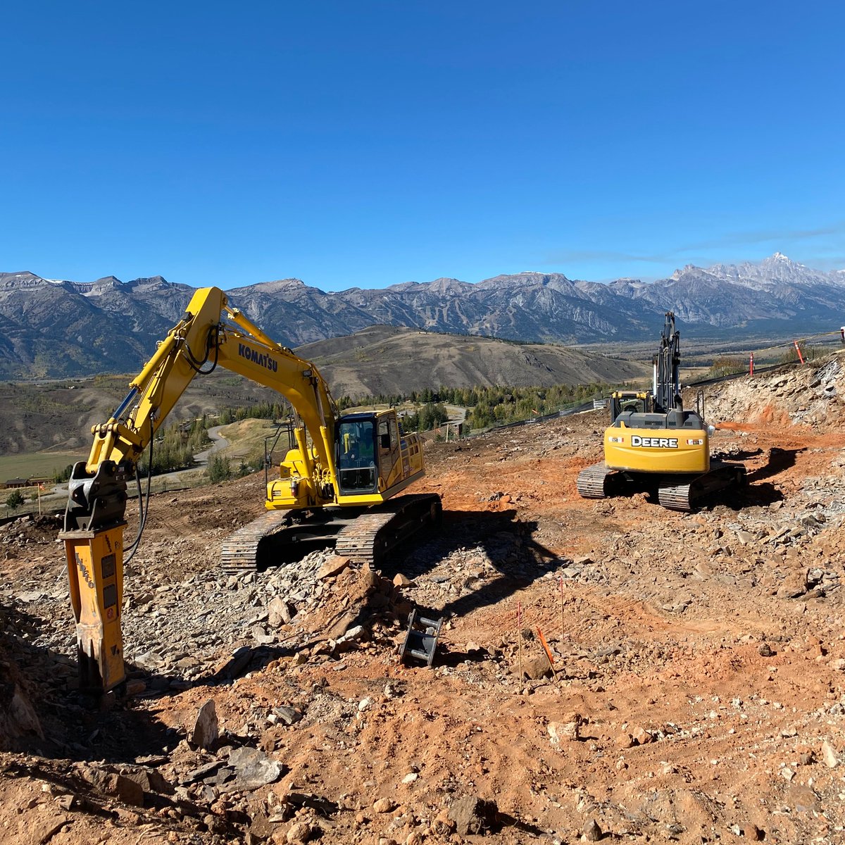 S__Construction's tweet photo. Look at this amazing view from the home site of an 11,000-sf custom home starting this month in Jackson, Wyoming.

#customhomes #jacksonwyoming #SHAWwyoming #views https://t.co/13qormDgsl