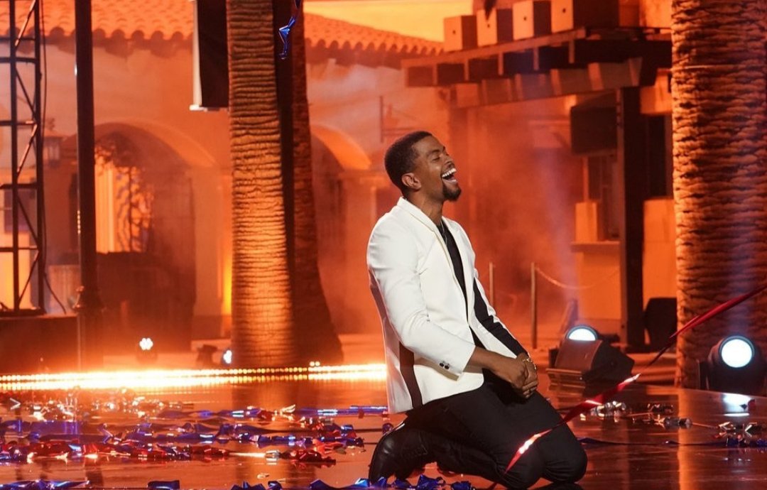 BRANDON LEAKE wins Agt Season 15!!
#brandonleake #brandonleakepoetry #spokenword #agt #goldenbuzzer #simoncowell #sofiavergara #howiemandel #terrycrews #spokenword #spokenwordartist #SAVEPOOKIE #pookie #spokenwordartist #spokenword #poet #poetry #vote #finals