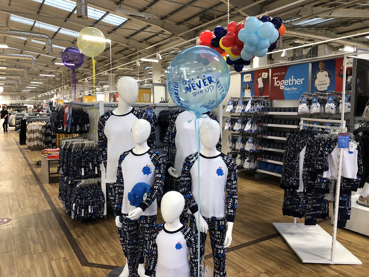 HayleyAlderHey's tweet image. Thank you so much to everyone who supported @AlderHeyCharity by buying the new @Matalan Pjs today! We have the best community! #TogetherForAlderHey