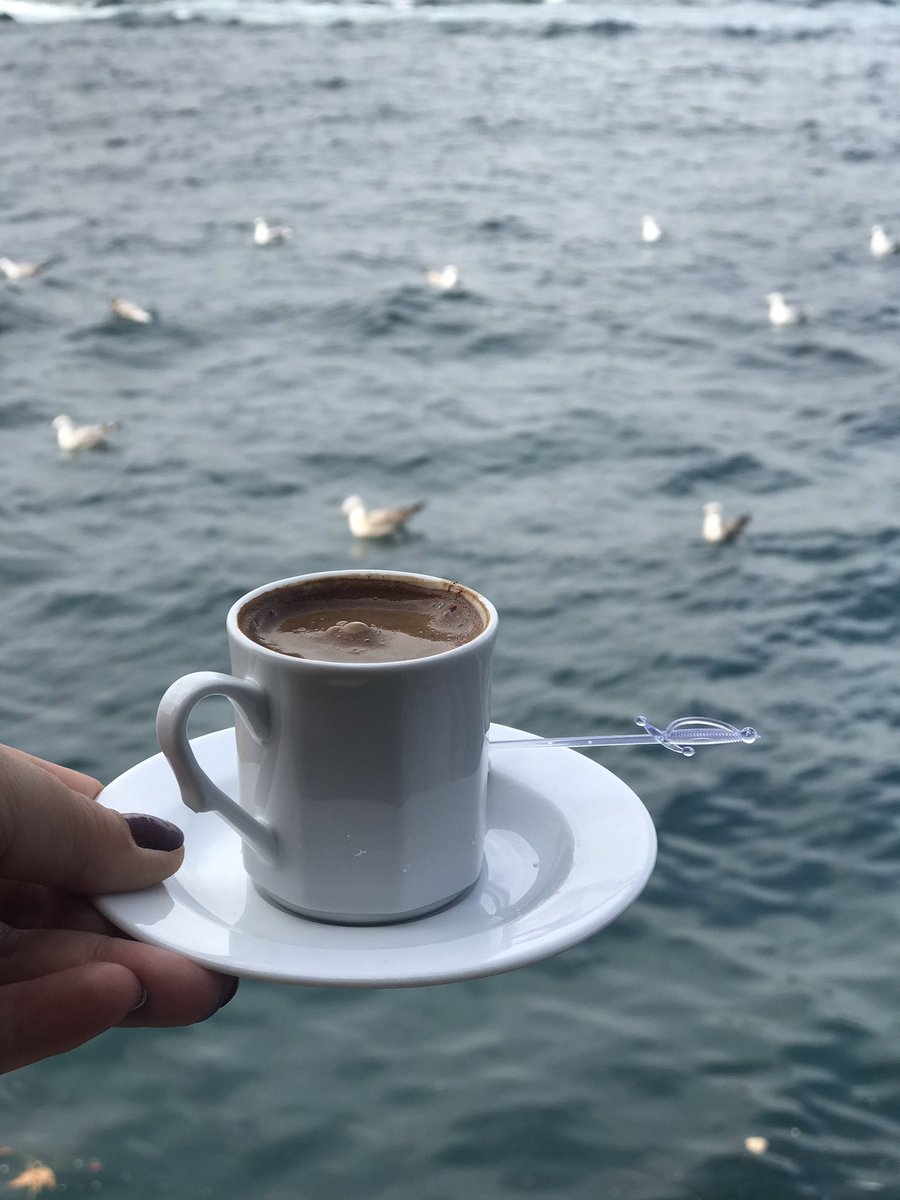 TevlekogluSelda's tweet photo. Ah nerde kaldı o kırk yıl hatırlar ☺️☺️☺️#DünyaKahveGünü https://t.co/pPobZtmYGY