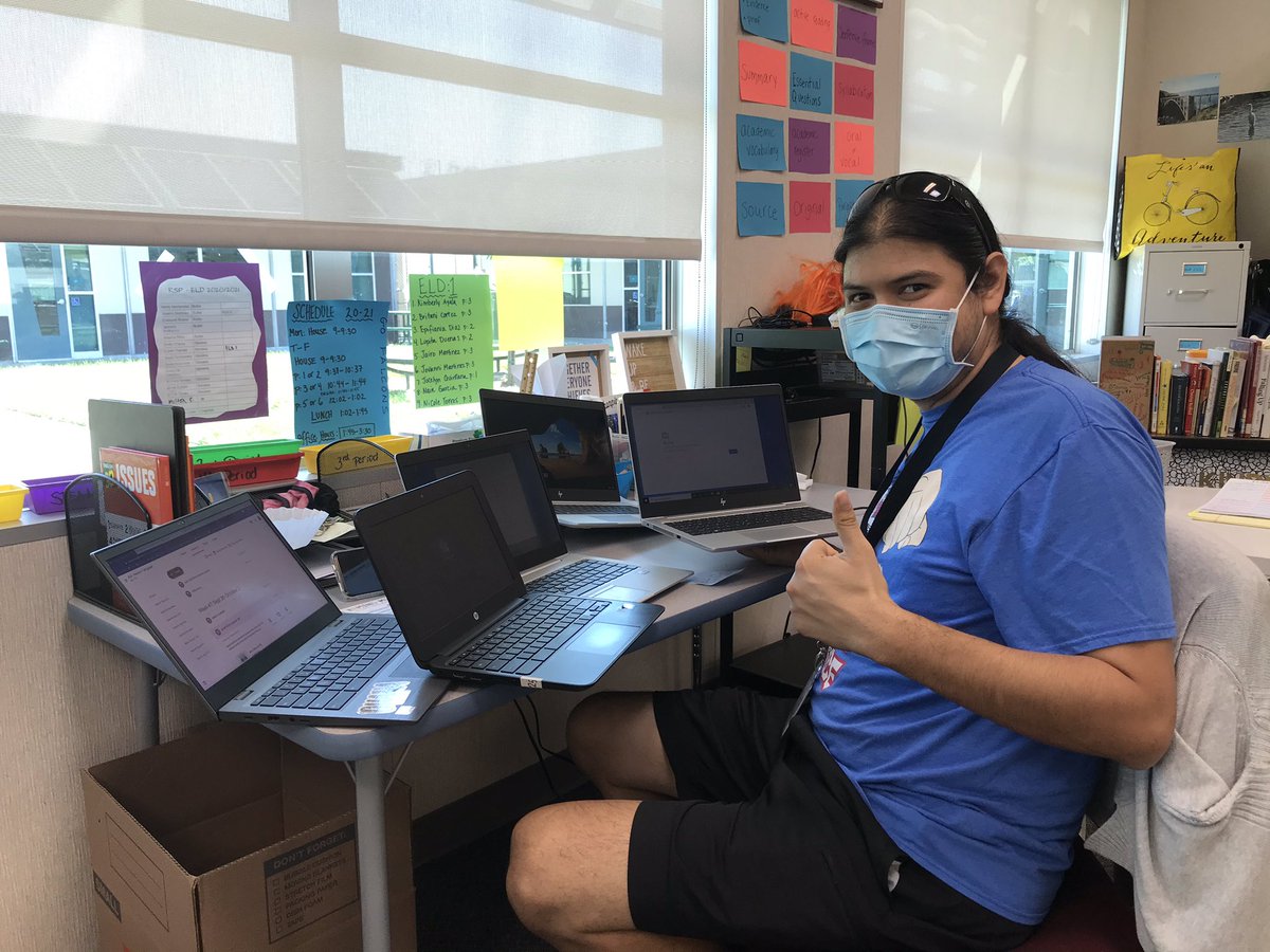 EAHallMS's tweet photo. 💻 Thank you Mr. Edmundo for fixing all of the new teacher laptops! What would we do without you?! 🏆🥇 https://t.co/YF1S70Nh8x