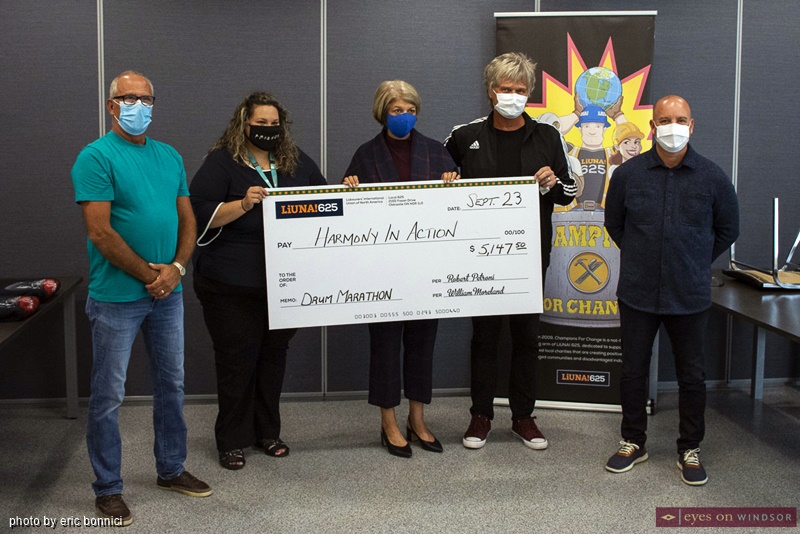 EyesOnWindsor's tweet photo. Despite The Pandemic Jeff Burrows Half Drum Marathon Raised An Impressive $30K This Year! Presented by @liuna625 , Six Local Charities Benefited!
#YQG #YQGProud #JeffBurrows #DrumMarathon @Burrowsdrums https://t.co/Dw8yJUKwmr https://t.co/hVMDHs23eh