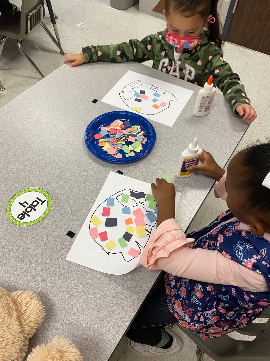 Arrington_Tan's tweet photo. We have been super busy in Pre-K! We are making friends, learning routines, doing crafts, writing, and much more. We are off to a great start! @HumbleISD_PREK @HumbleISD_JFE https://t.co/OulziZNhQQ