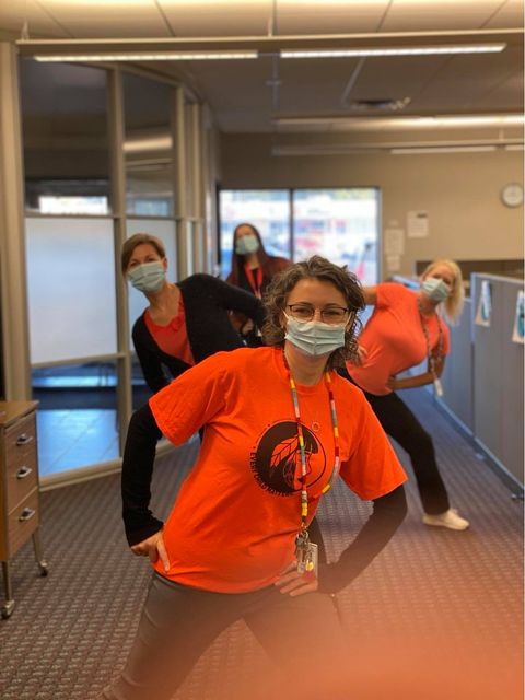 SaskHealth's tweet photo. The SHA supports #OrangeShirtDay2020 to commemorate the residential school experience of survivors &amp; their families. #Reconciliation https://t.co/OlAGjmIg3X