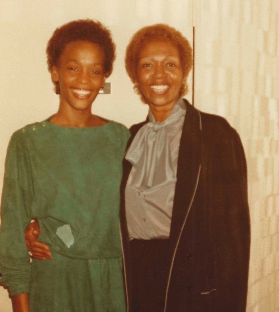 Happy birthday to Cissy Houston.
Thanks for giving us How old is she today? 