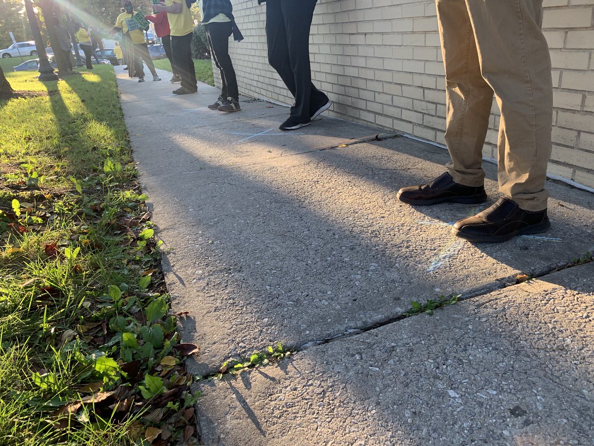ImTreWard's tweet photo. RIGHT NOW: The event’s slogan is #SafeNotSilenced. Parents, teachers and participants have marked their locations to hold a social-distanced rally. Organizers will begin speaking in a few minutes. @wbaltv11 https://t.co/PXw68YE3GK