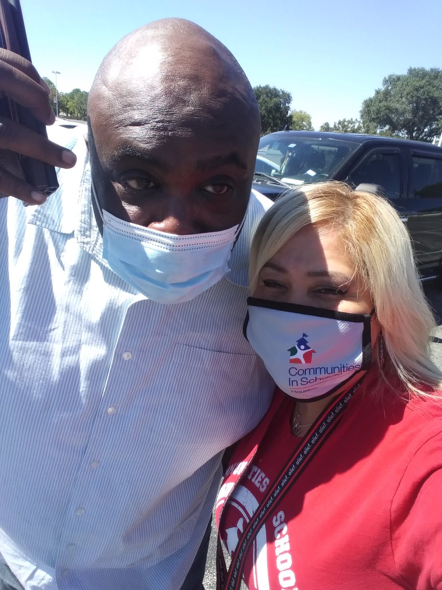 CISHolmquist's tweet photo. @cishouston @CISHolmquist @CounselingHMQ. CIS works for Alief ISD❤ Community Outreach❤Home Visits ❤We Got This💪❤ https://t.co/jzXQQXaW4o