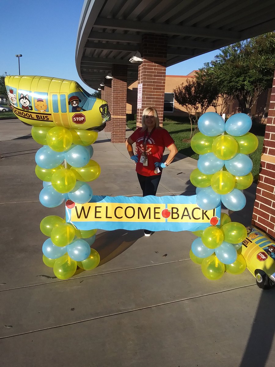 CISHolmquist's tweet photo. @cishouston @CISHolmquist @CounselingHMQ. First Day Back to School for Our PK and Kinder 2020-2021 School Year ❤🙌 https://t.co/v3oLfRgnhT