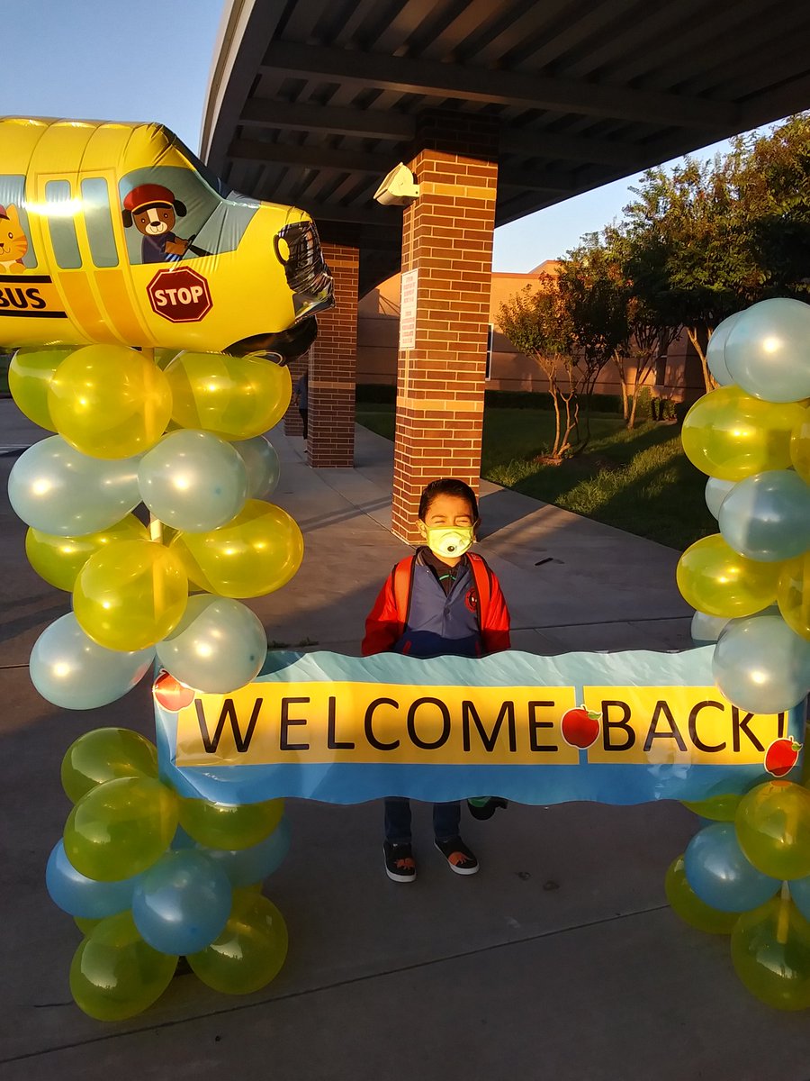 CISHolmquist's tweet photo. @cishouston @CISHolmquist @CounselingHMQ. First Day Back to School for Our PK and Kinder 2020-2021 School Year ❤🙌 https://t.co/v3oLfRgnhT