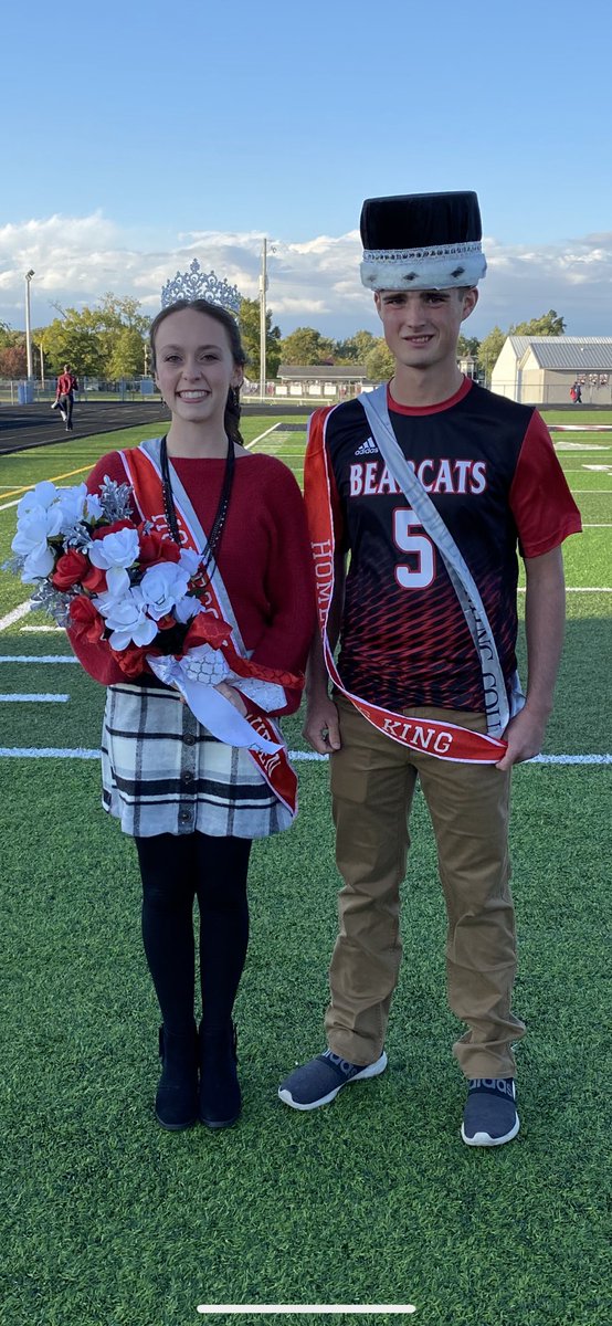 SpencervilleSC's tweet photo. Congratulations to 2020 Homecoming Queen Dylan Wierwille, King Dominic Adkins and our court! https://t.co/0GP3AyAD8o