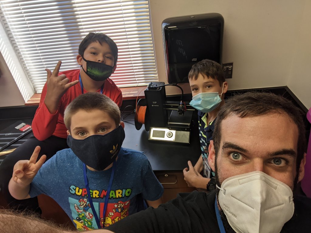 CluteRobotics's tweet photo. @FTCTeams #17320 Team Aries @CluteCougars in @BrazosportISD accepted competition field from @BWoodRobotics. Thank you Mr Whitehead for your continued support of our team! He also stayed to help with 3-D printer issues.
@tmfulton1 @joshalara34 https://t.co/Tqu6HqEox5