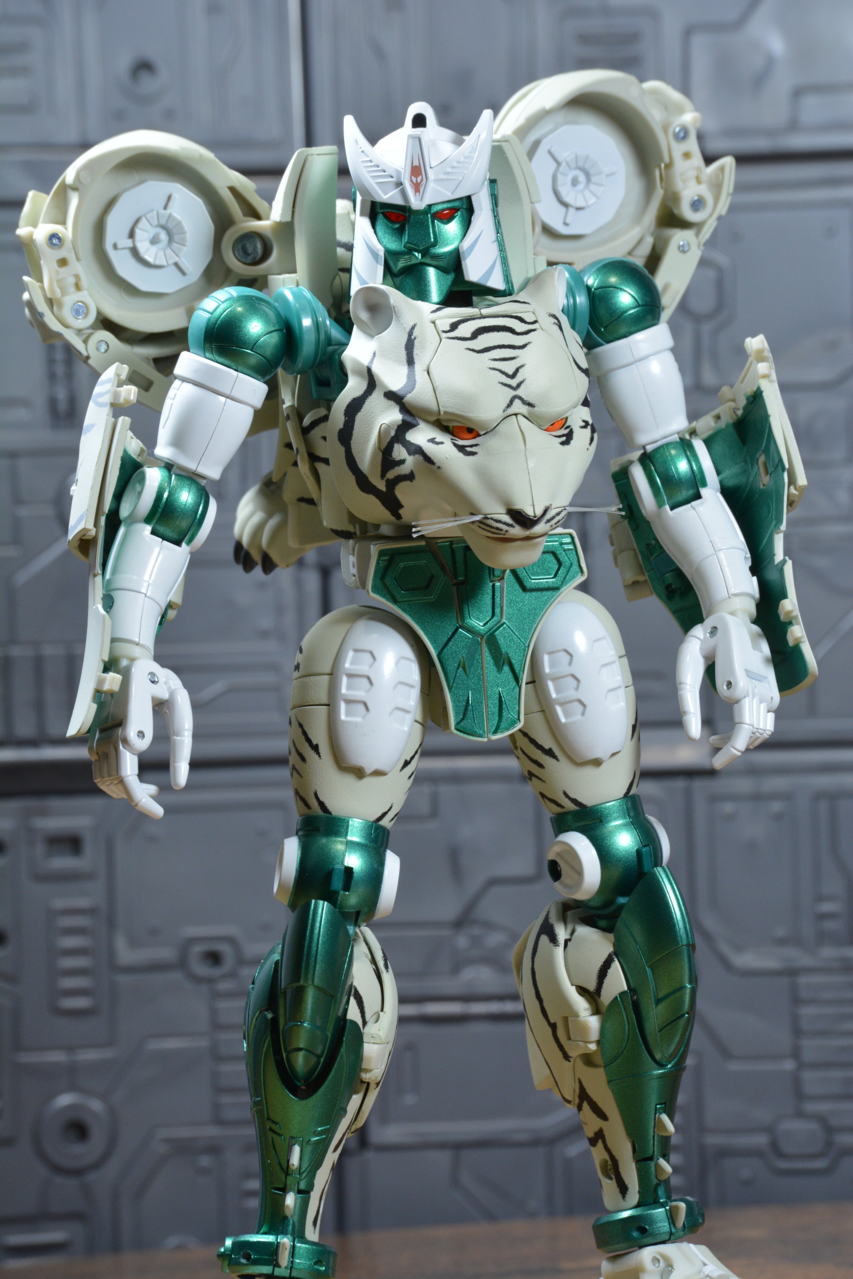 transformers war for cybertron tigatron