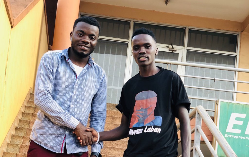 JacDerrick_'s tweet photo. An Ad for my shirts. Make an order with me . For your Mwami Laban shirts. Now available in stock. 35k each π retweet my client might be on your tl. #LabanVibes https://t.co/YgOdYXl08p