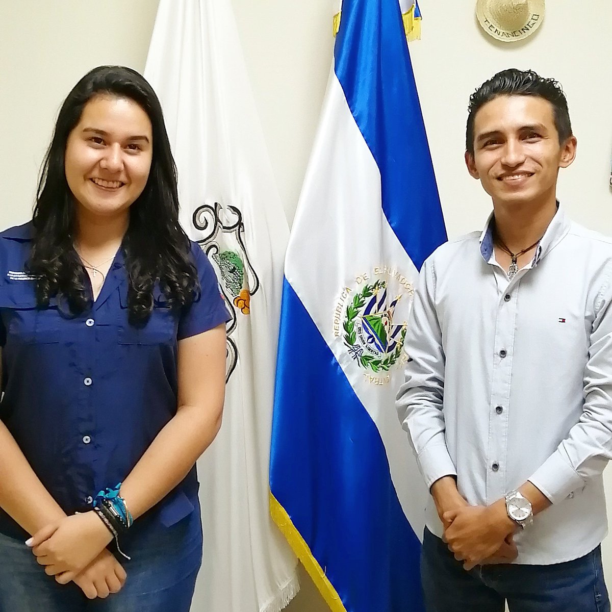 EduardoAlas_SV's tweet image. Recibí en mí despacho a @ivaniahandal Subdirectora del Instituto Nacional de la Juventud, reafirmamos nuestro trabajo por la juventud de #Cuscatlán 👊😎🇸🇻
#Empoderando a la juventud.