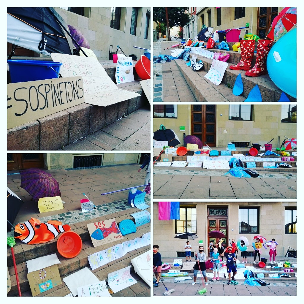 lluisff's tweet photo. Avui davant de l'Ajuntament de @ajlagarriga @dolors_castella mostrant al poble el problema que pateix l'escola Els pinetons.
Ells diuen que el problema és del Departament @educaciocat. Nosaltres amb @ampa.escolapinetons, només volem #solucionsja #sospinetons #araustocamullarvos https://t.co/BDWNKWjgdg