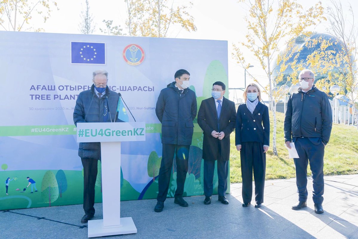 EUinKazakhstan's tweet photo. On 30 Sept. EU and its Member States planted 27 trees at EXPO site of Nur-Sultan city as part of #ClimaDiplo and #EU4GreenKZ campaign. A symbol of #EUKZ friendship & joint commitment to green and sustainable future 🌱The event attended by KZ Min.Ecology, @MFA_KZ @nursultanakimat https://t.co/ruyfgsHxVh
